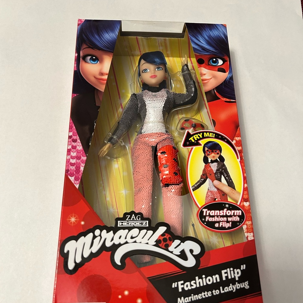 Miraculous Ladybug Fashion Flip Doll